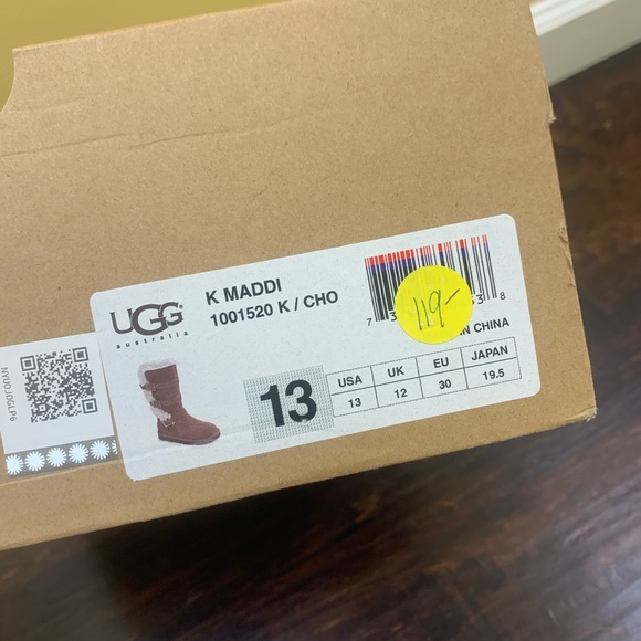 Girls Uggs Size 13 - Picture 5 of 5